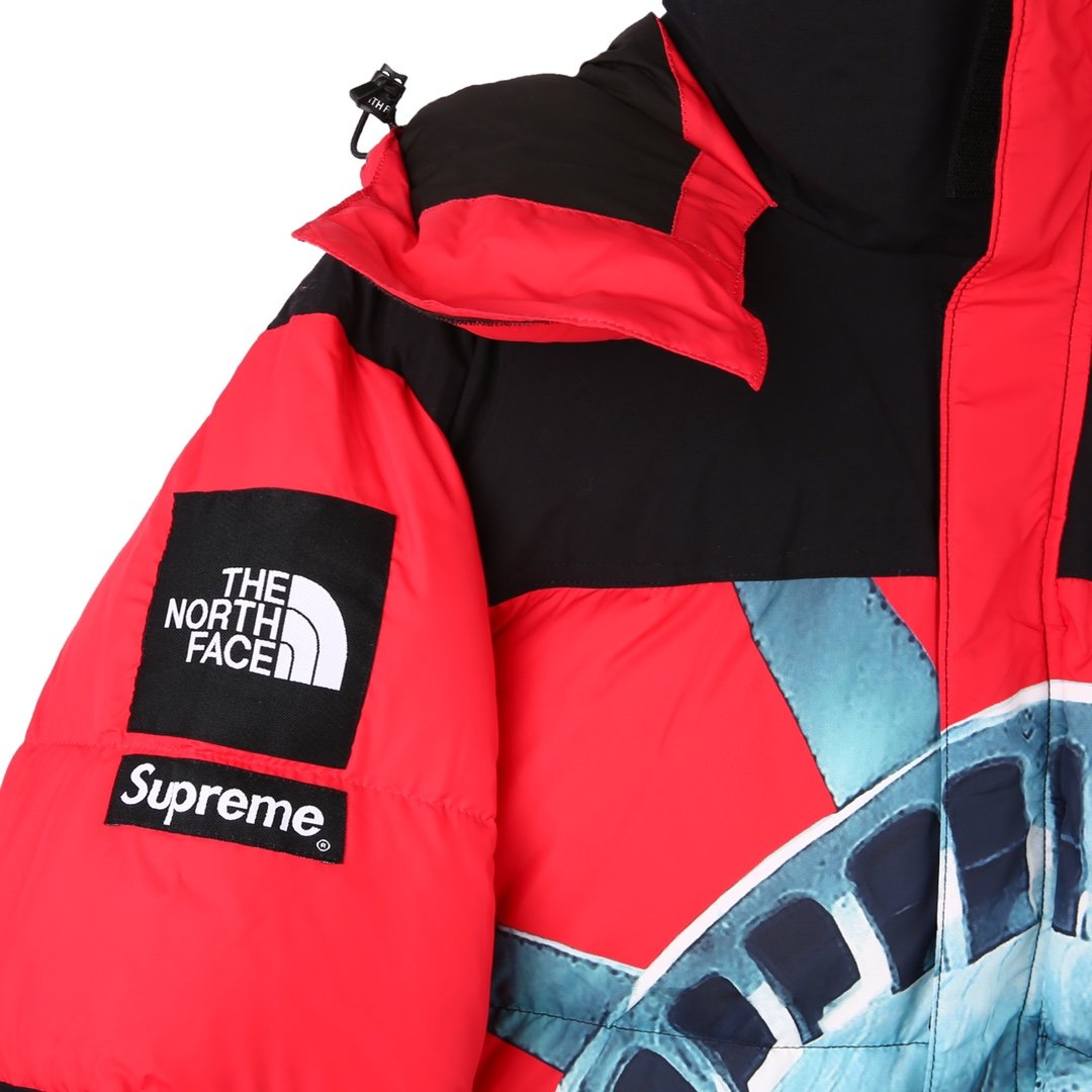 The North Face x Supreme 1994 Nuptse Jacket “Statue of Liberty”