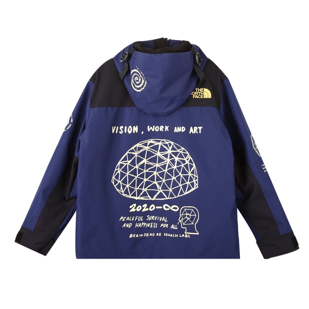 The North Face x Brain Dead Mountain Light Jacket “Civilisation is Overrated” – Edição Limitada