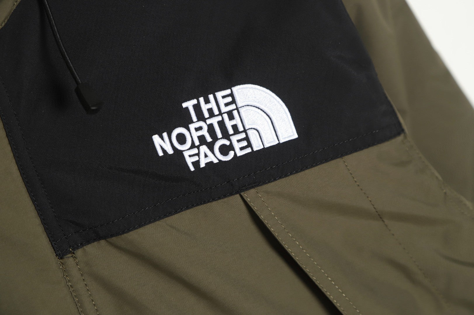 The North Face Mountain Light GTX Jacket