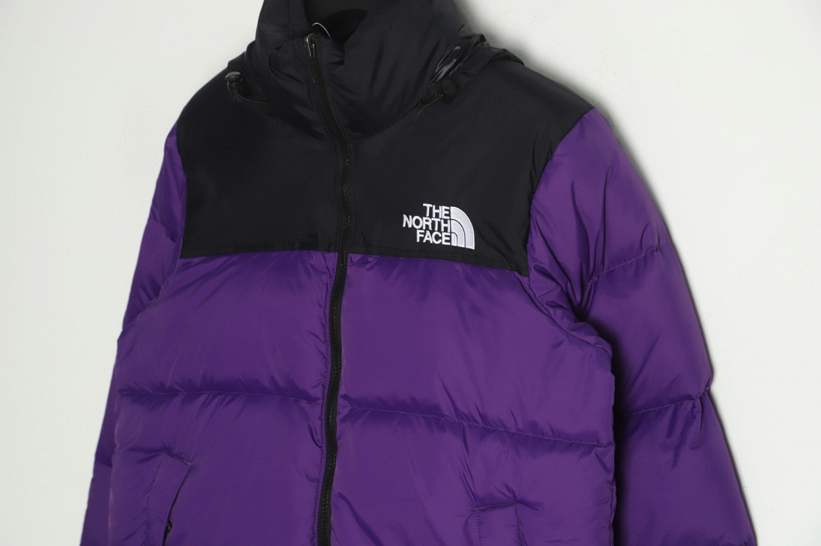 The North Face 1996 Retro Nuptse Jacket – Roxo/Preto
