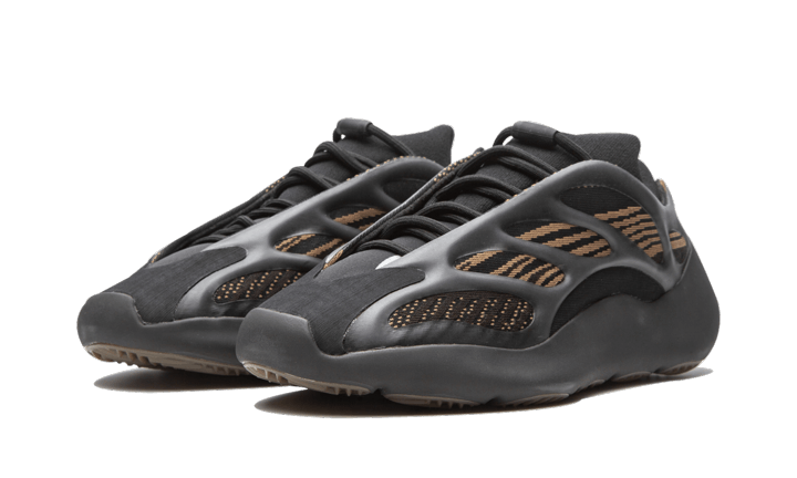 Yeezy Boost 700 v3 "Clay Brown"