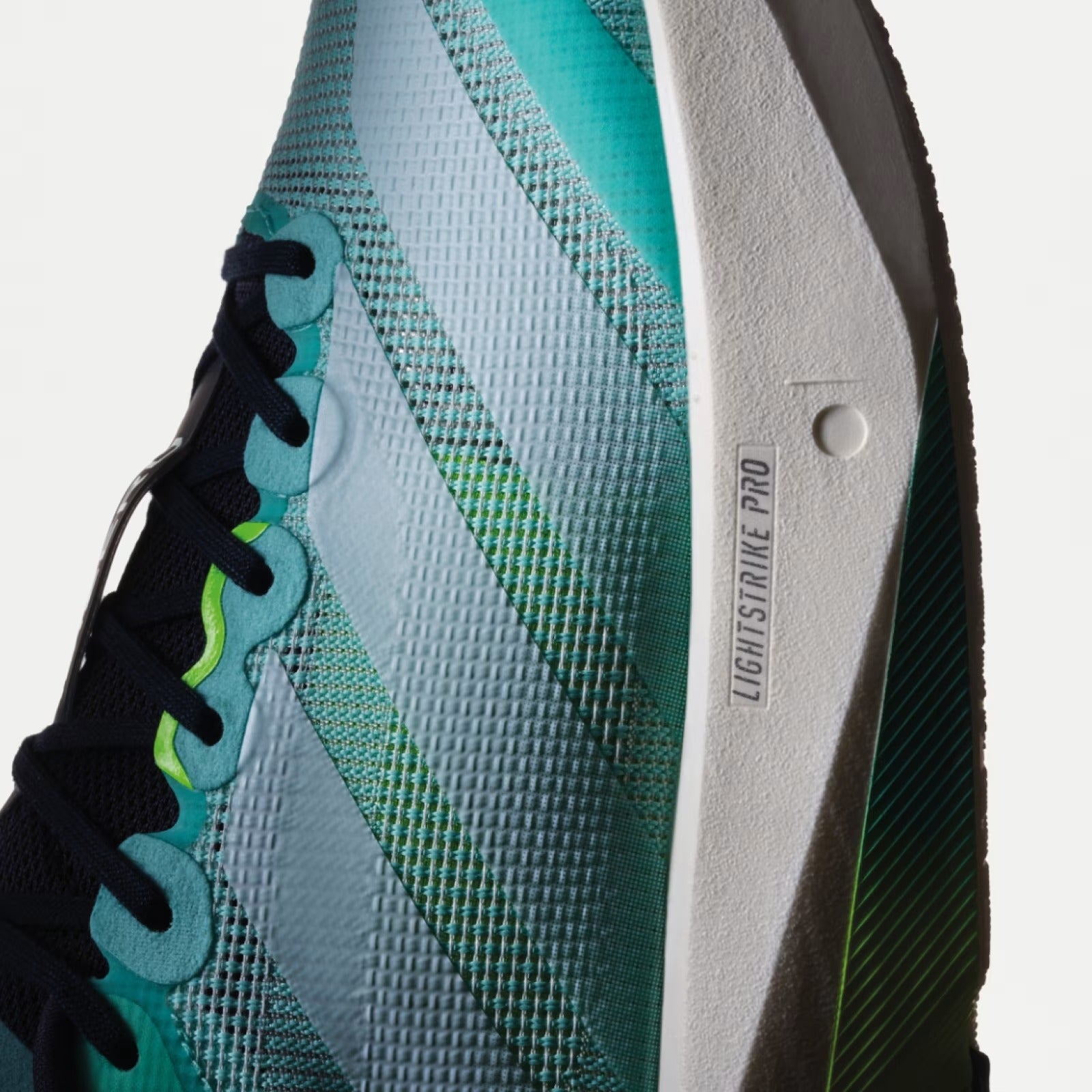 Adizero Boston 13