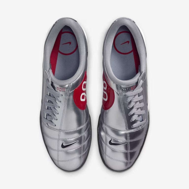Nike Total 90