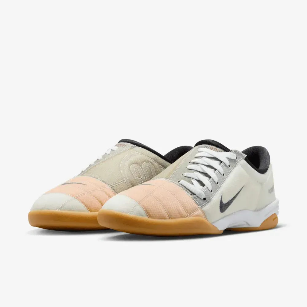 Nike Total 90 White Black