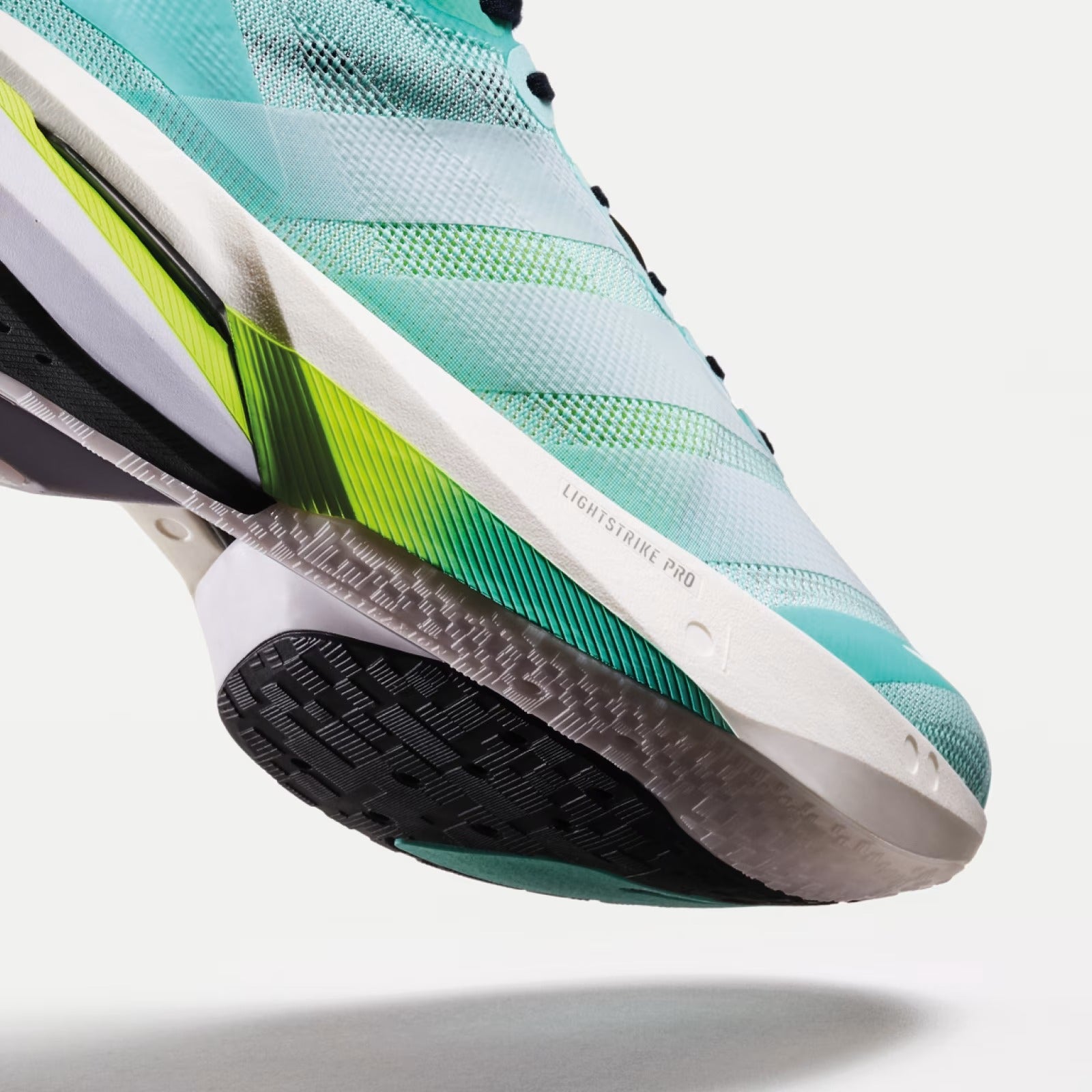 Adizero Boston 13