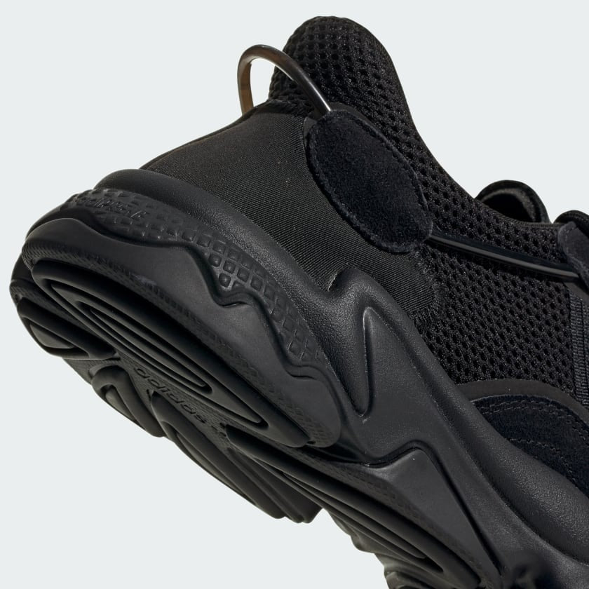 Adidas OZWEEGO Black