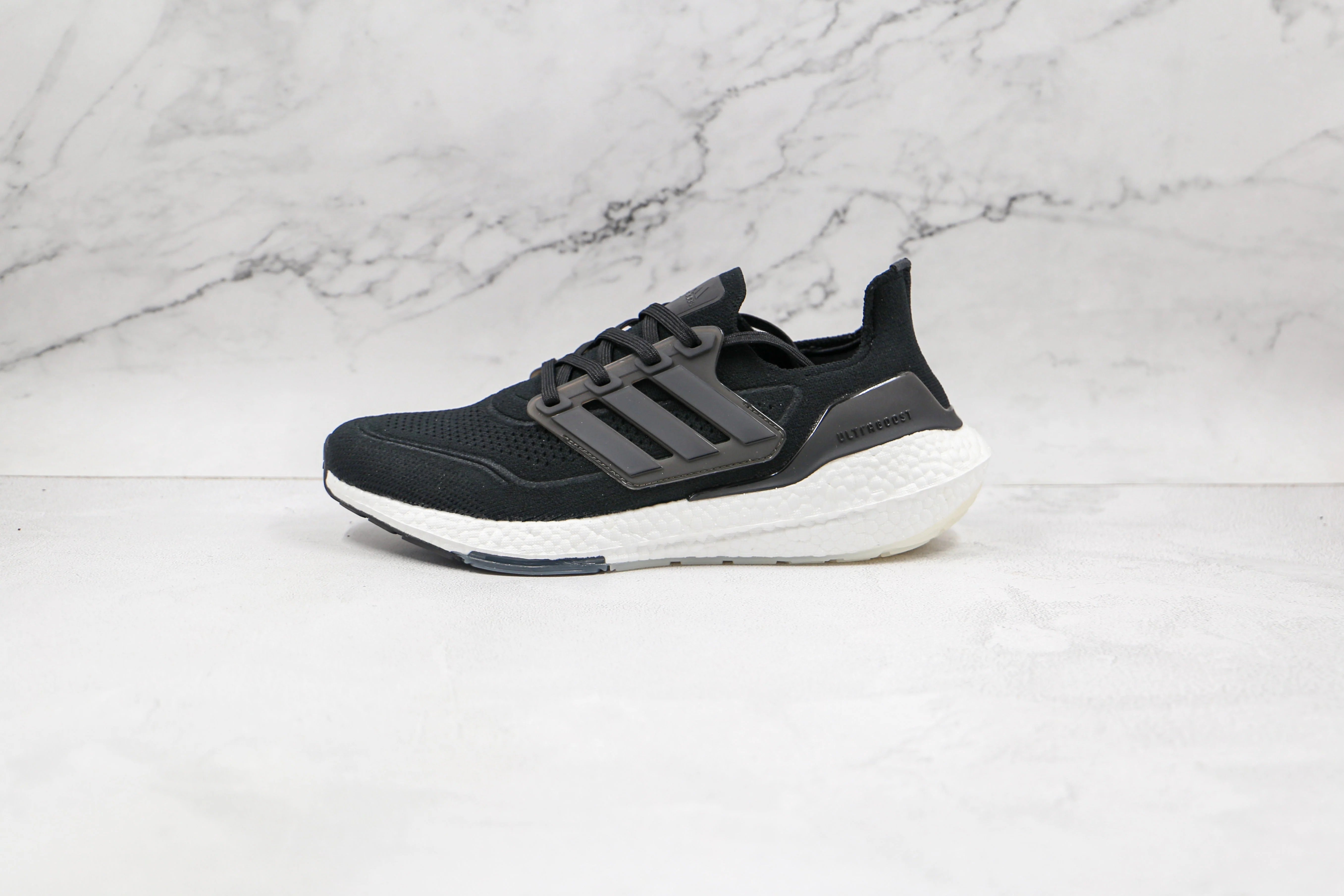 Adidas Ultraboost 21 Black White