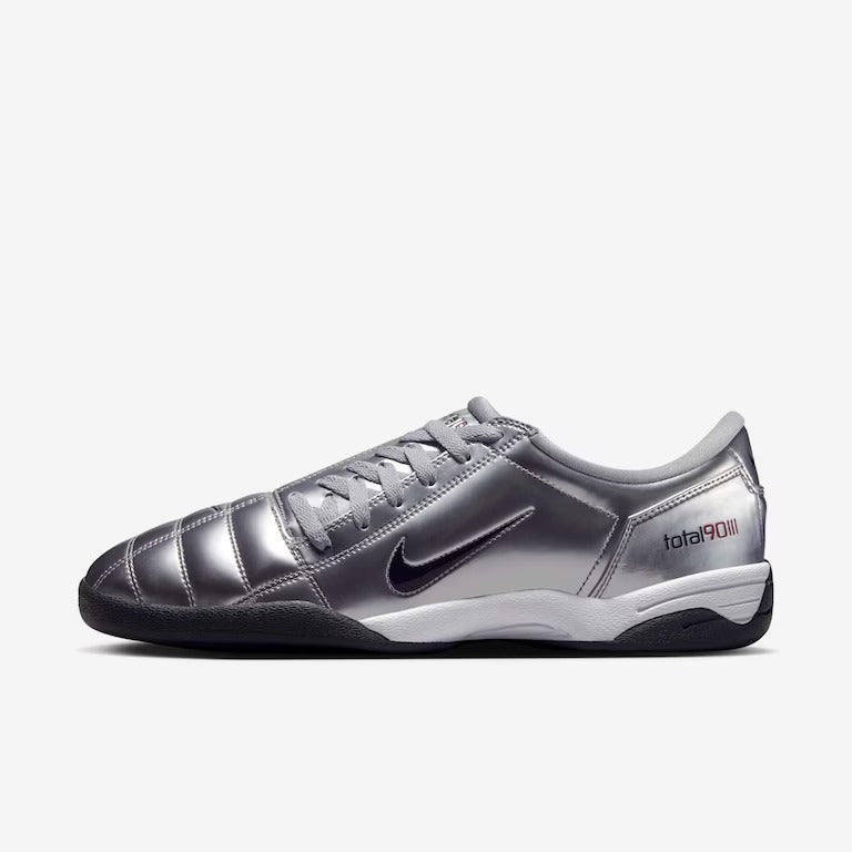 Nike Total 90
