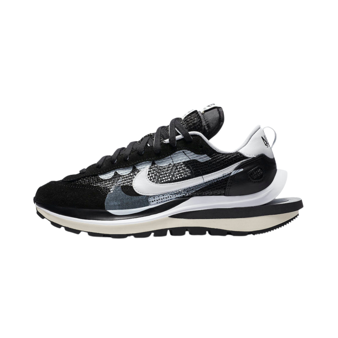 Nike Sacai Black White