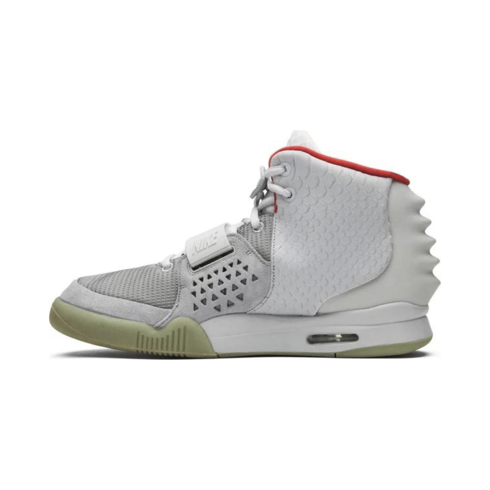 Nike Air Yeezy II NRG "Pure Platinum"