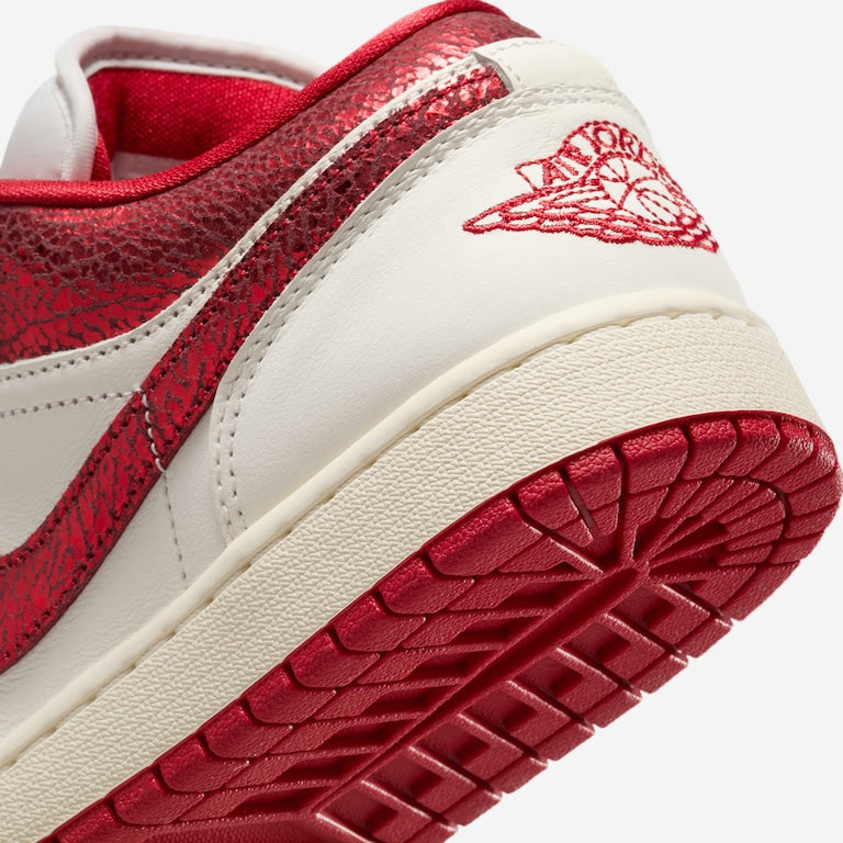 Nike Air Jordan 1 Low SE "Ruby"