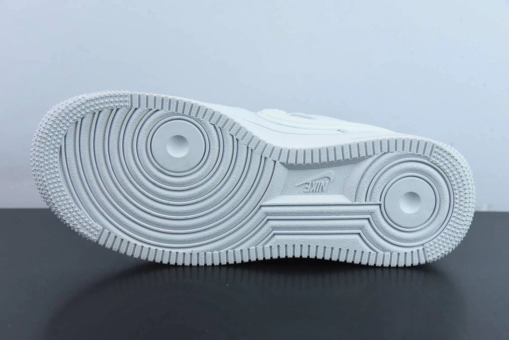 Nike Air Force 1 x AMBUSH "White"
