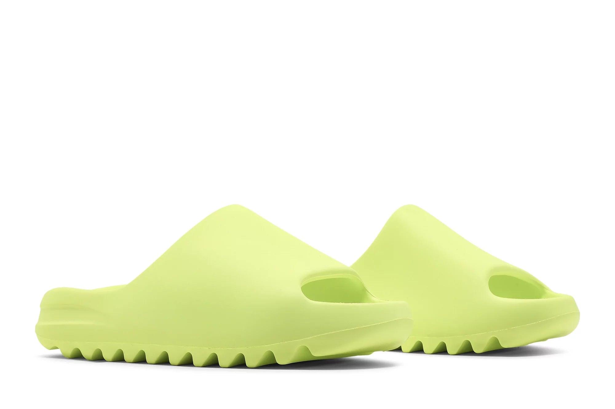 Yeezy Slide "Glow Green"