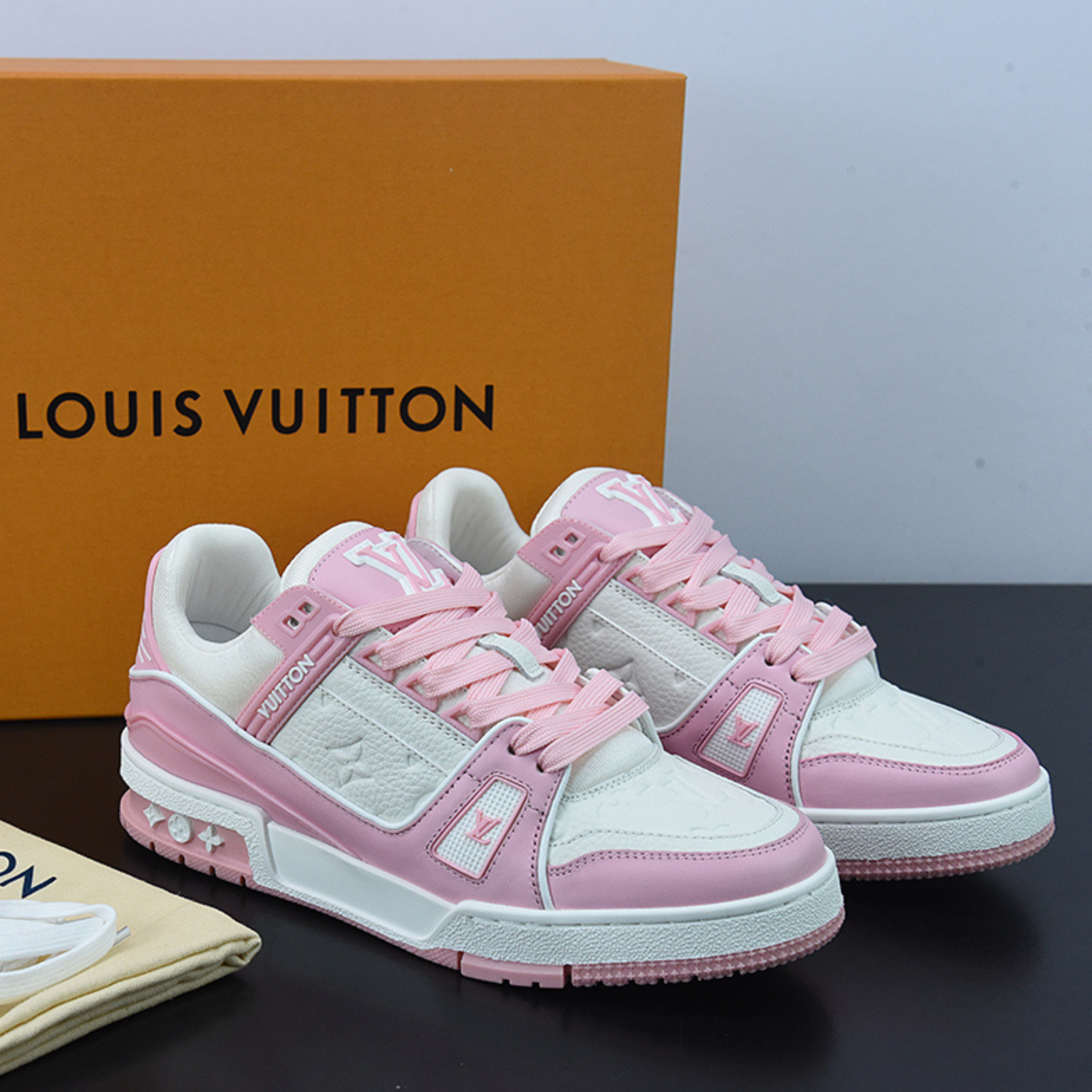 Louis Vuitton Trainer 'Pink Monogram