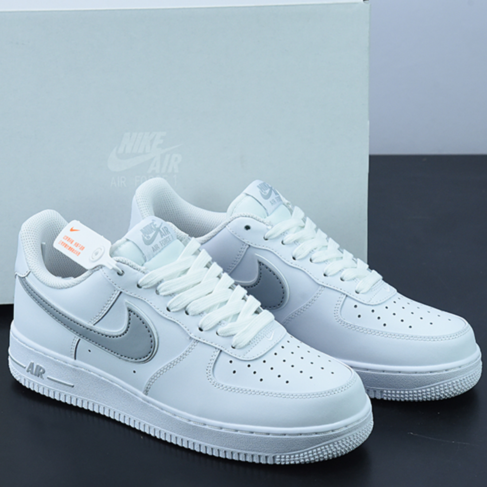 Nike Air Force 1 07