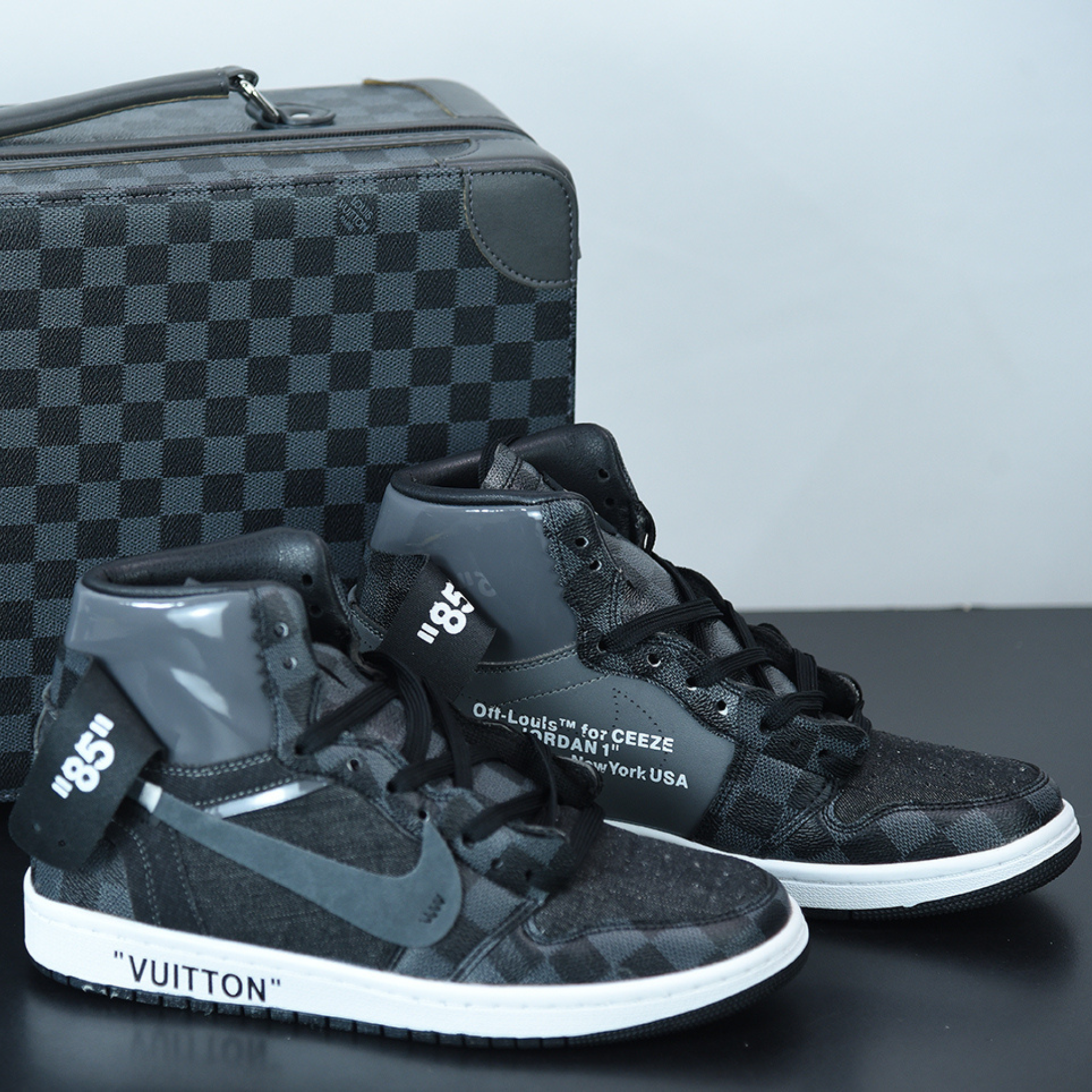 Jordan retro 1 hot sale louis vuitton