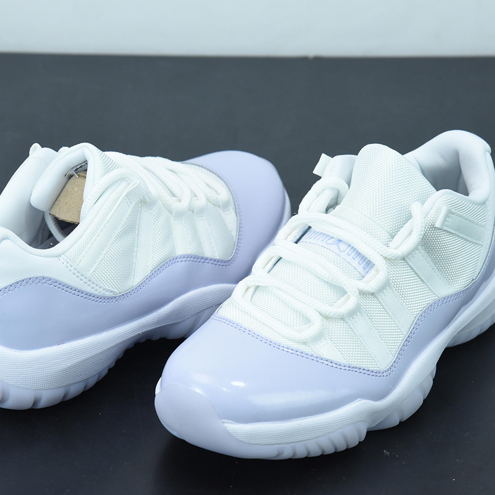 Nike Air Jordan 11 Retro Low "Pure Violet "