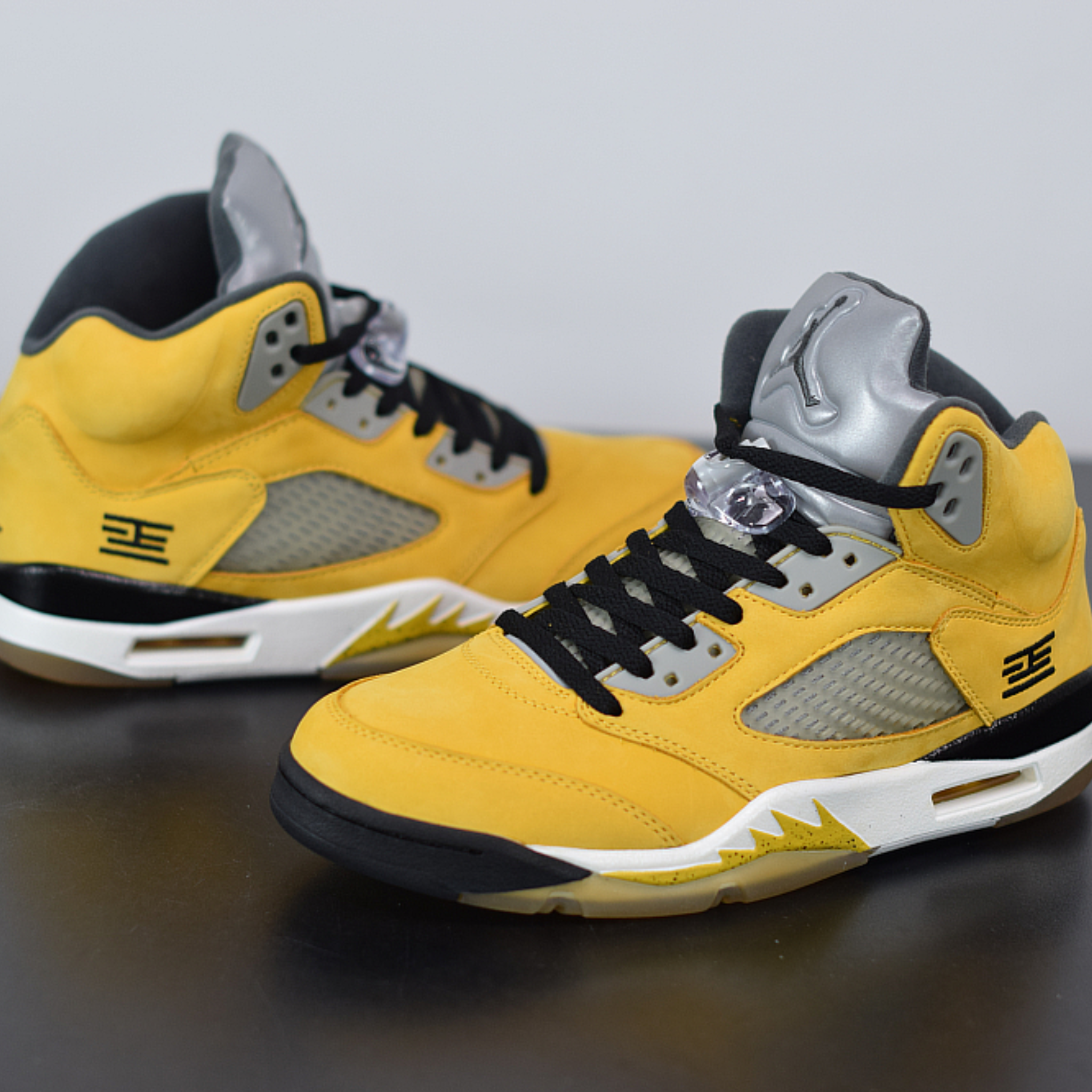 Nike Air Jordan 5 "Tokyo T23y"