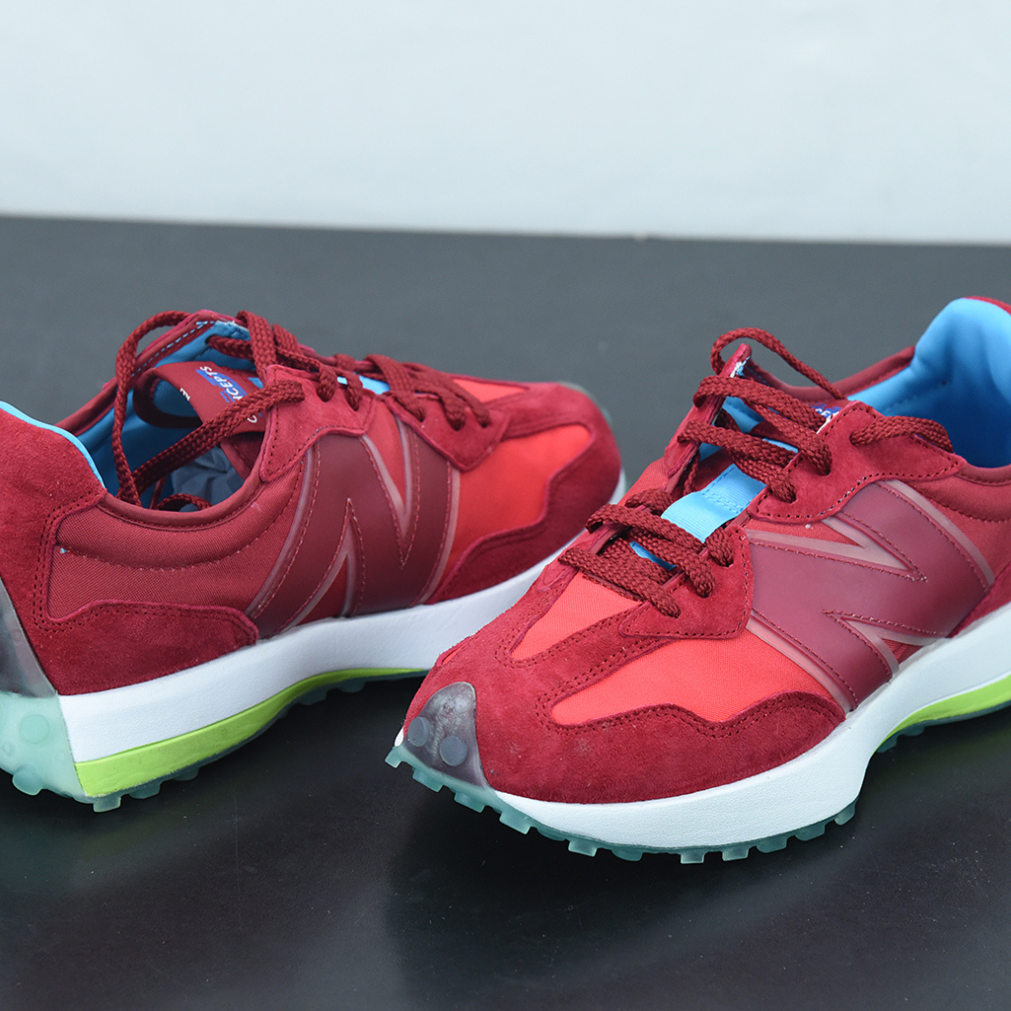 New Balance 327 "Concepts Cape"