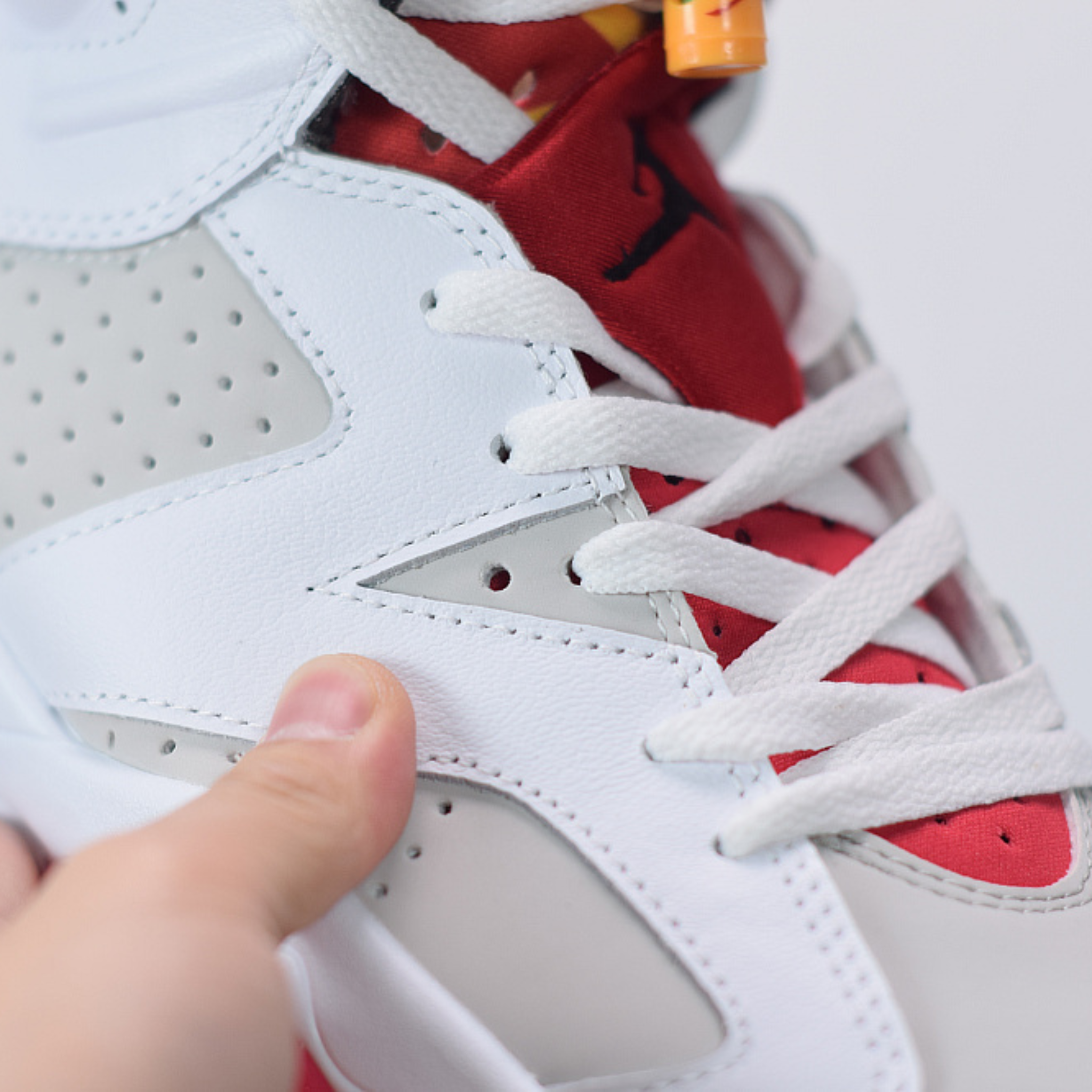 Nike Air Jordan 6 "Hare"