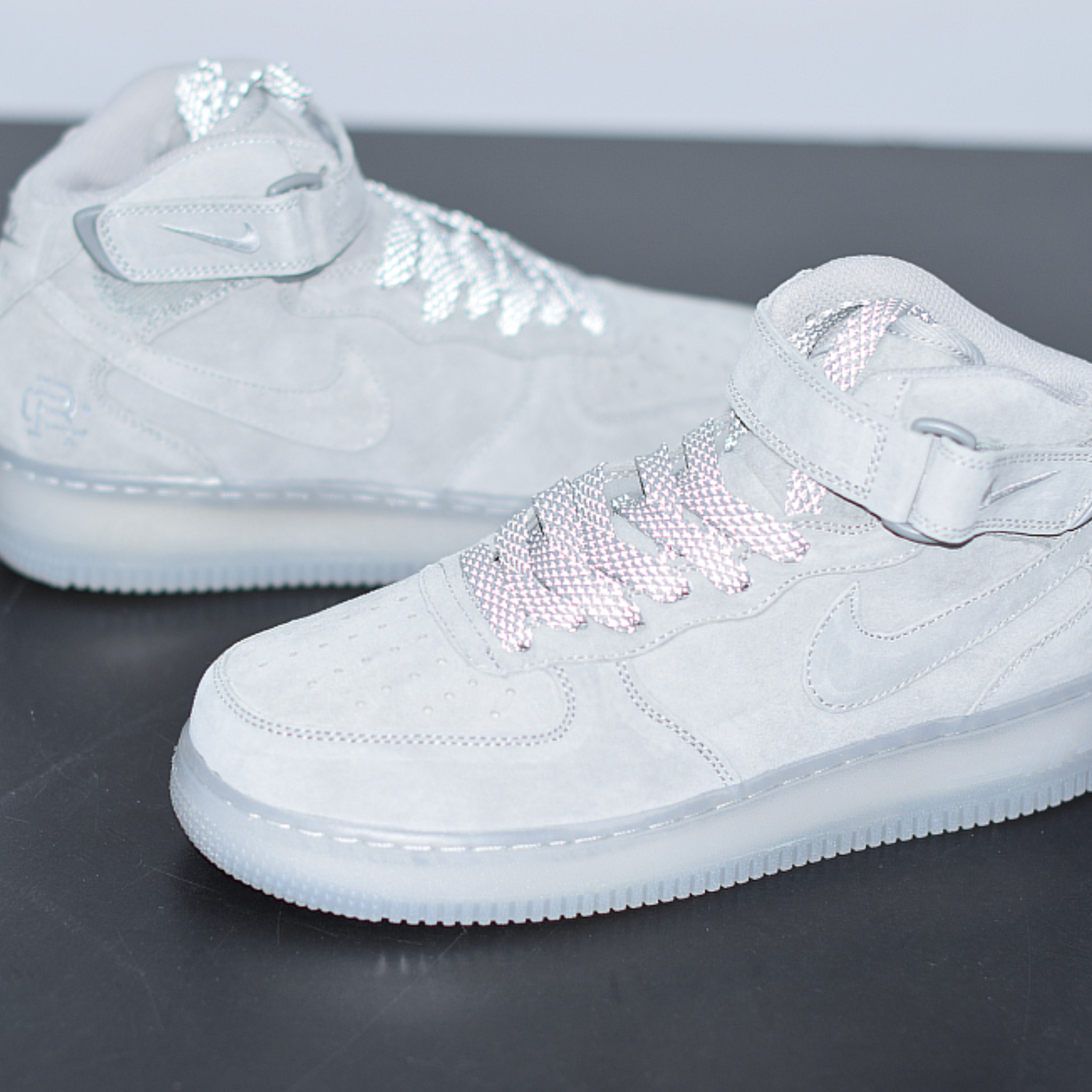 Nike Air Force 1 High ´07 "Ligth Gray"