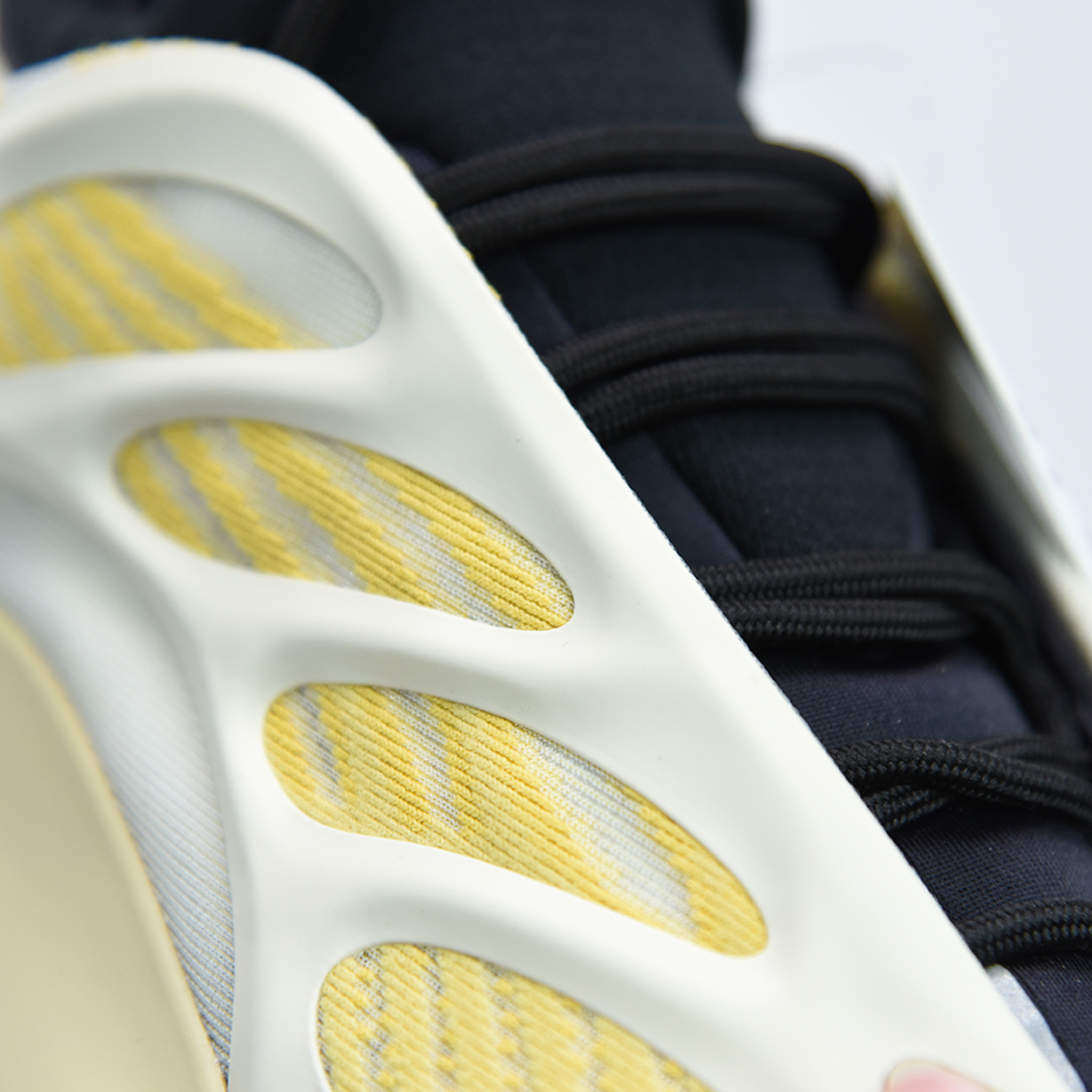Yeezy Boost 700 v3 "Srphym"