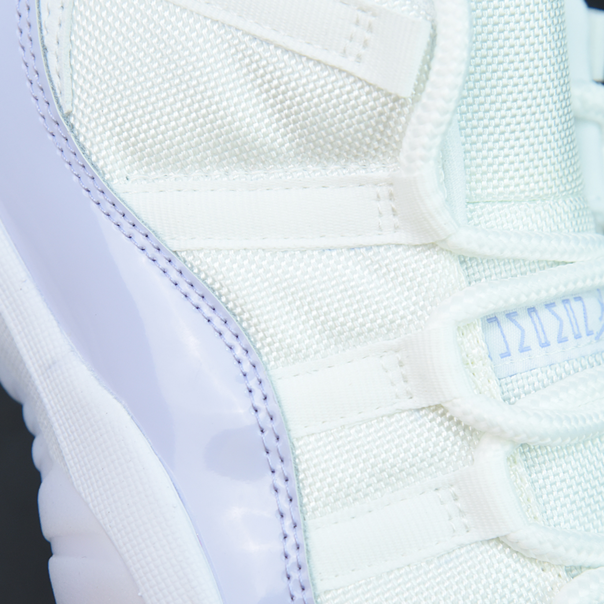 Nike Air Jordan 11 Retro Low "Pure Violet "