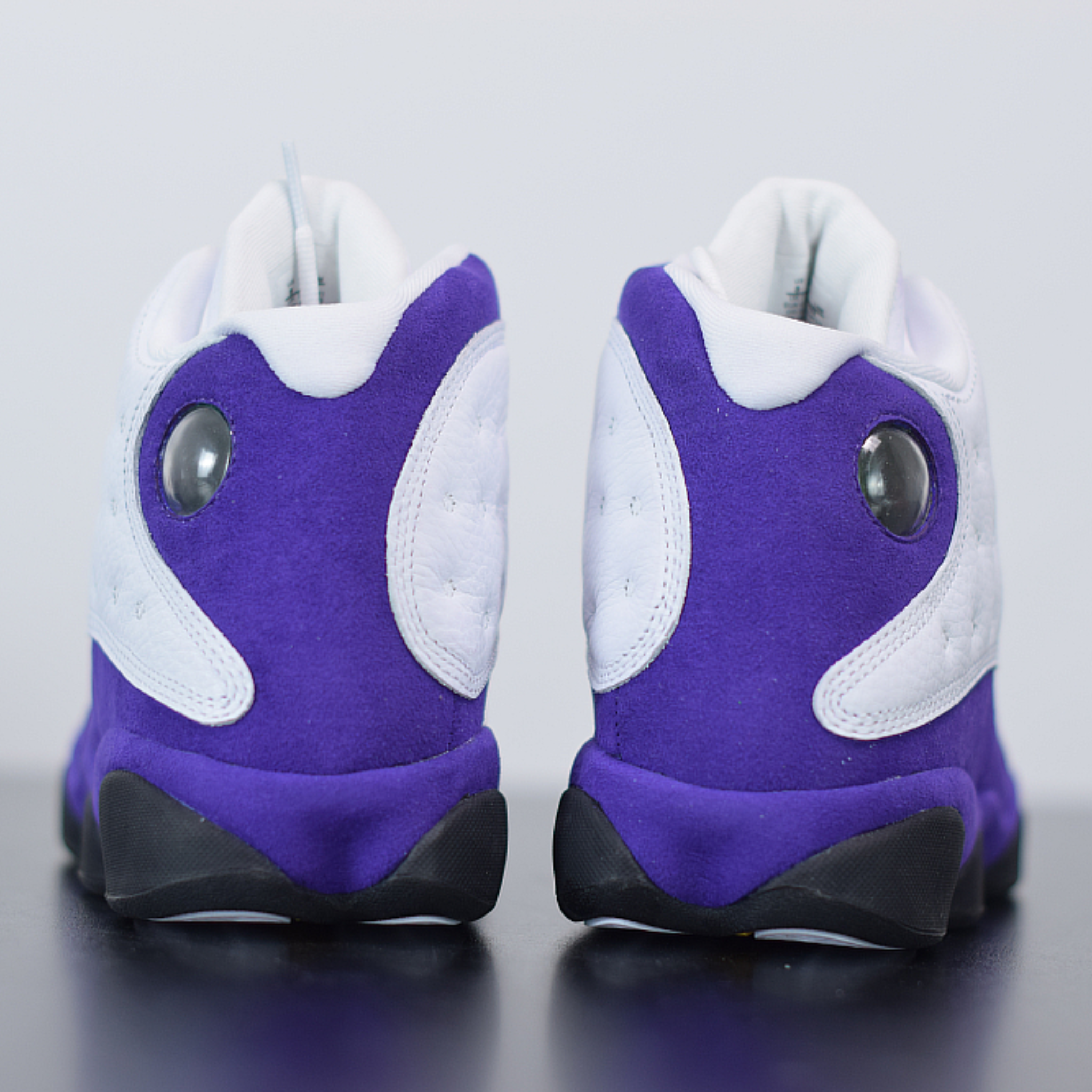 Nike Air Jordan 13 Retro "White Court Purple"