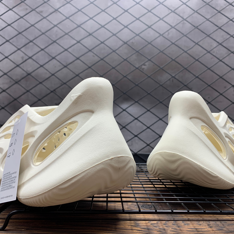 Adidas Yeezy Foam Runner "White"