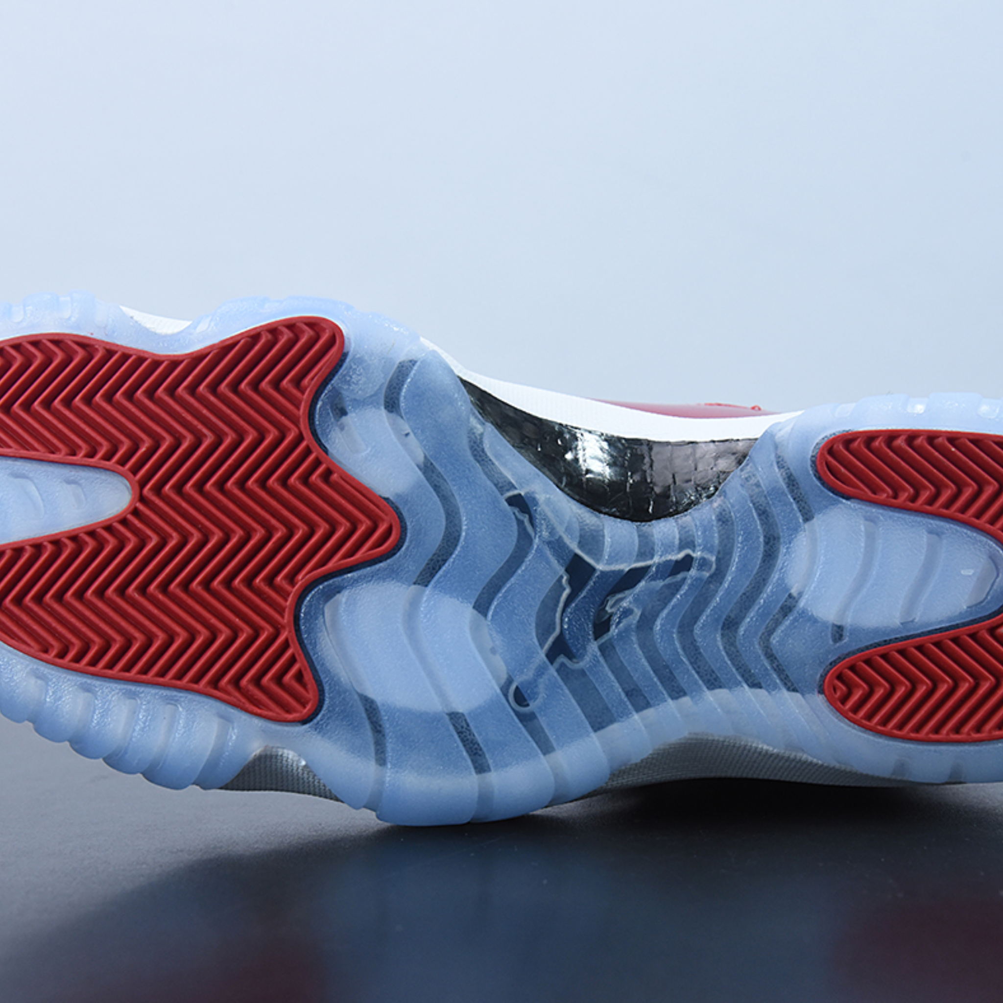 Nike Air Jordan 11 Retro High "Gym Red"