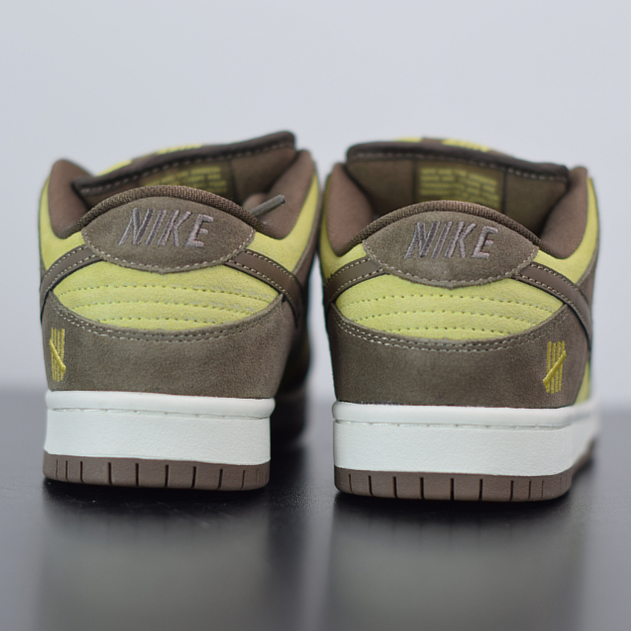 Nike SB Dunk Low Pro "Brownish Yellow"