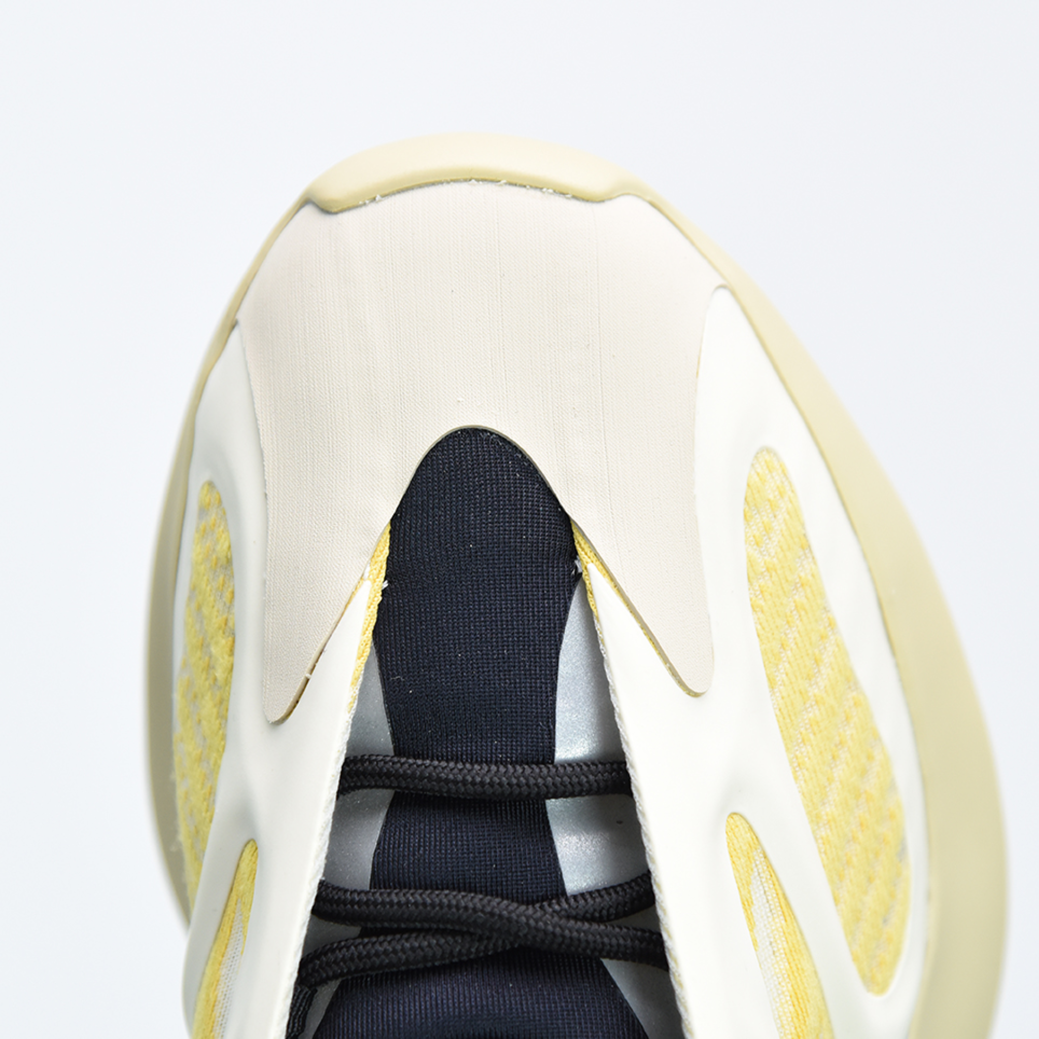 Yeezy Boost 700 v3 "Srphym"