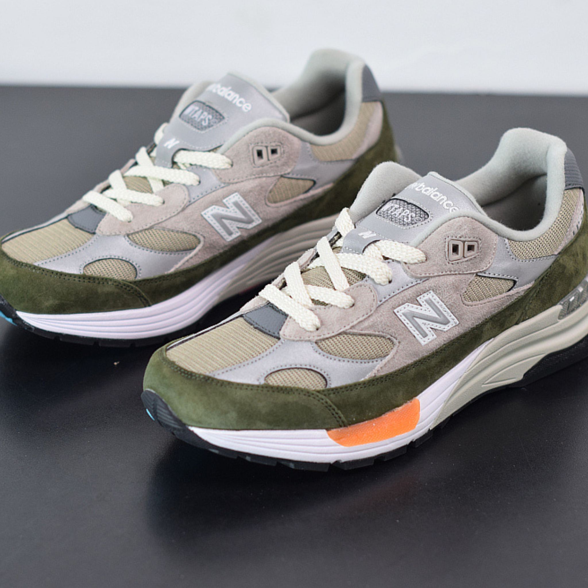 New Balance M992WT
