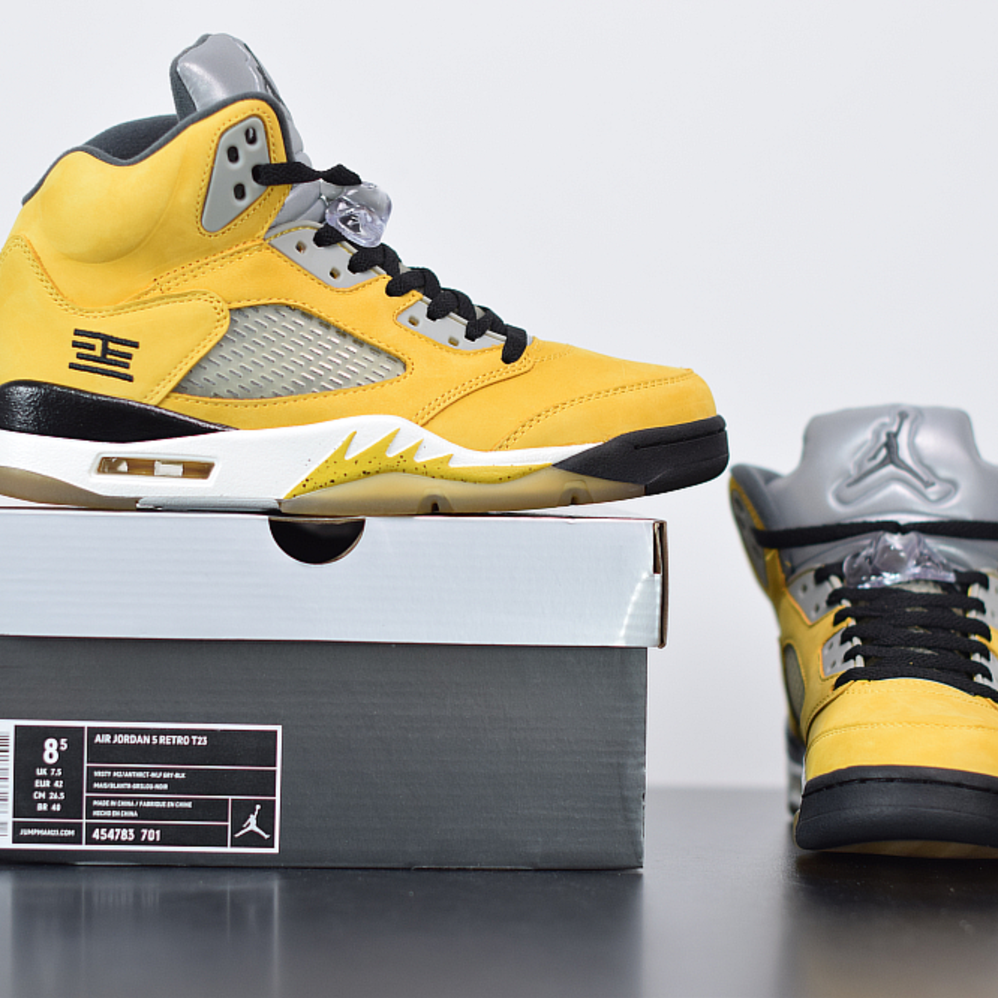 Nike Air Jordan 5 "Tokyo T23y"