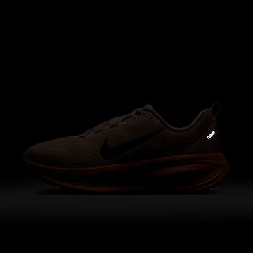 Nike Vomero 18