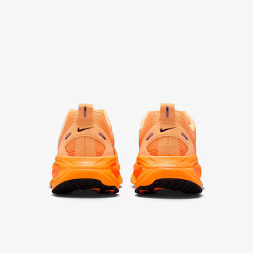 Nike Vomero 18