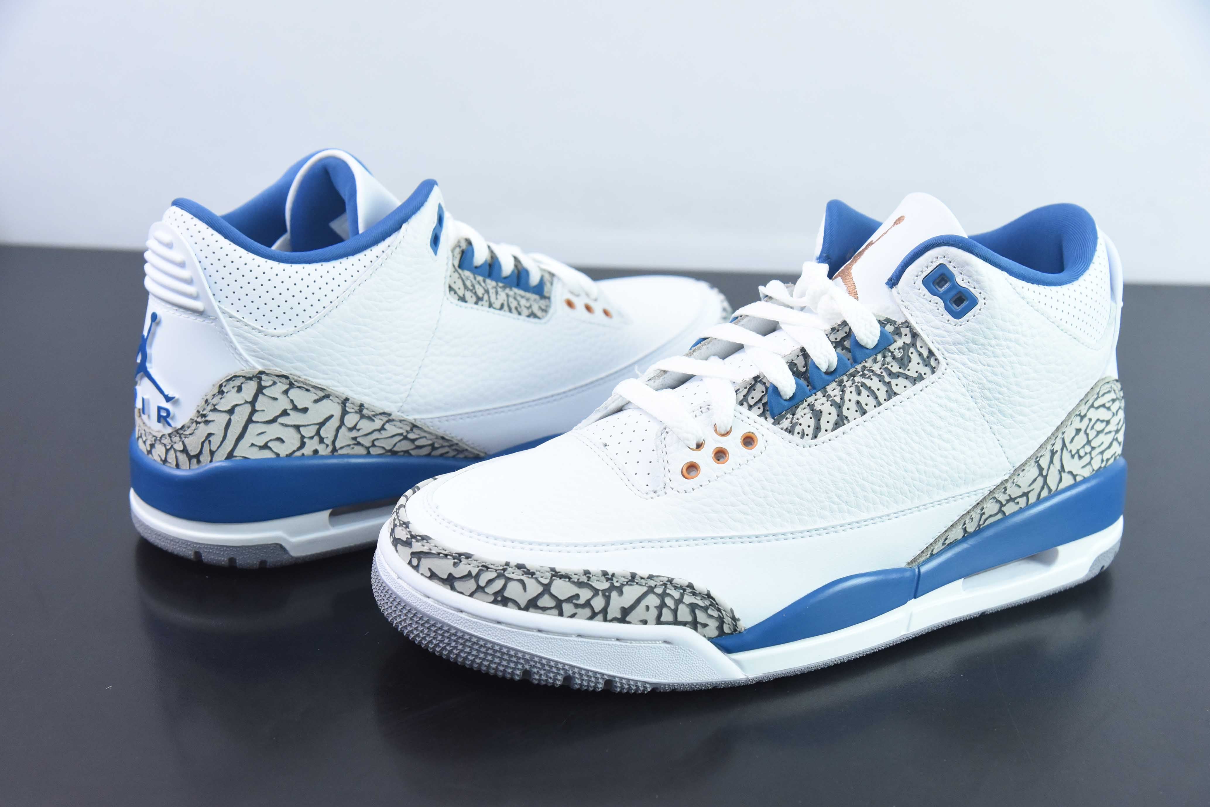 Nike Air Jordan 3 "True Blue and Copper"