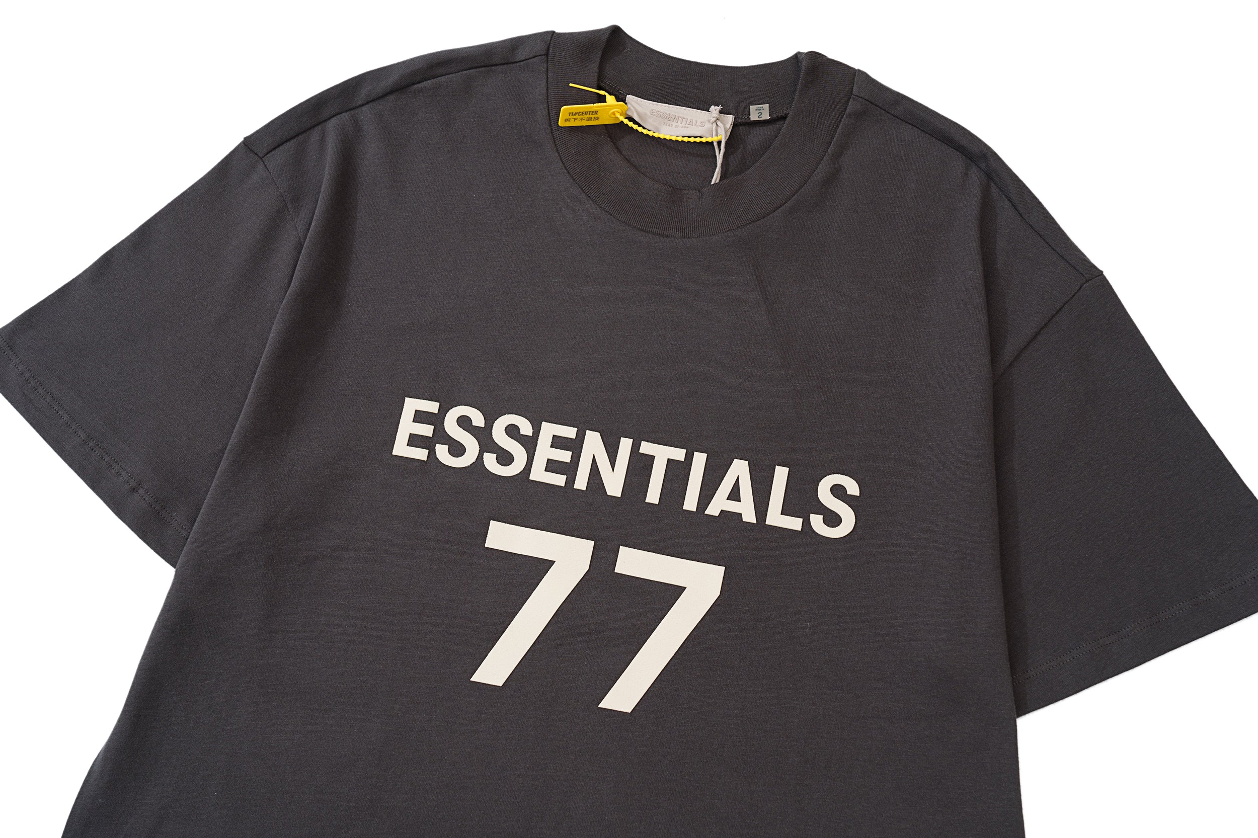 Camiseta Fear Of God Essentials