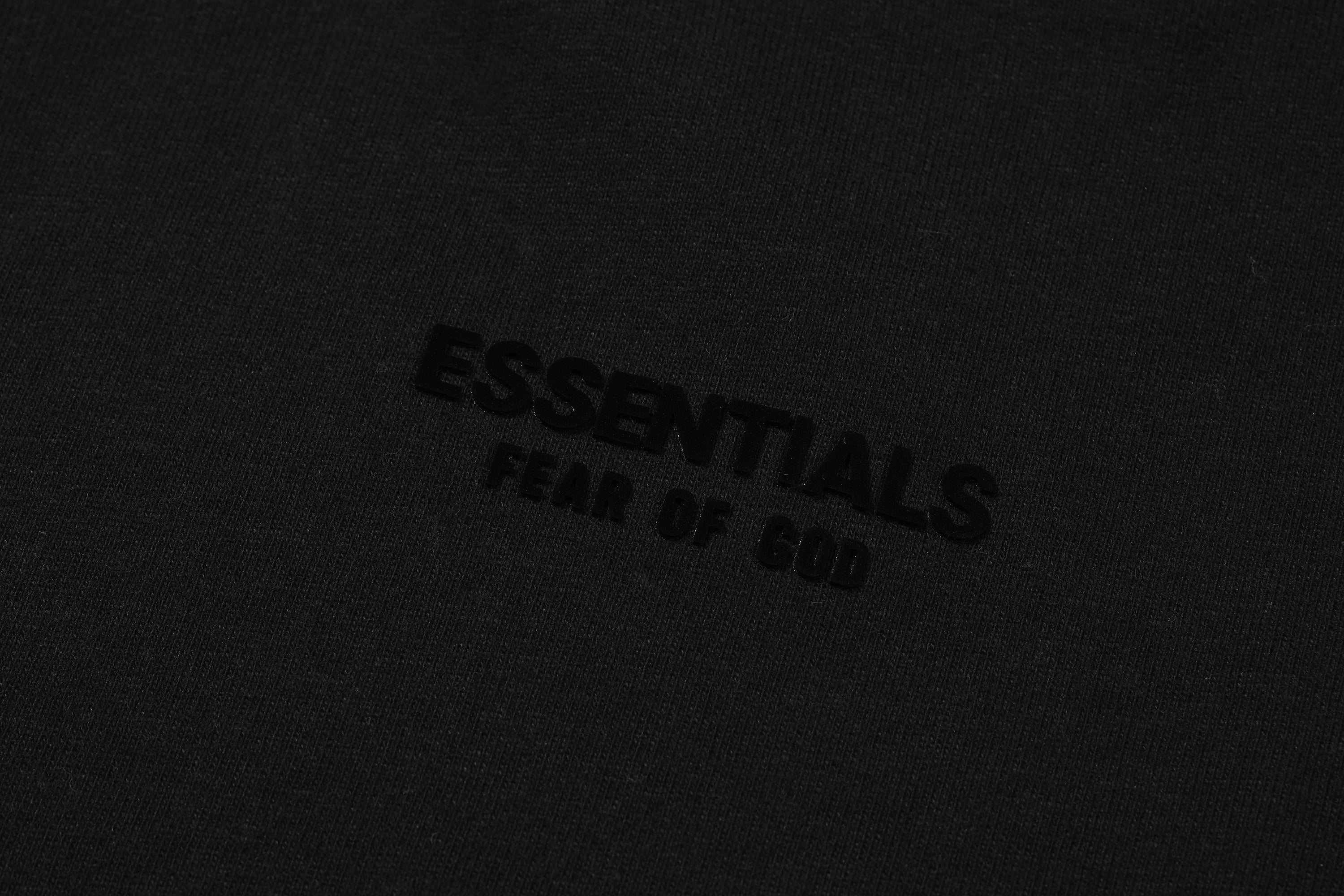 Camiseta Fear Of God Essentials