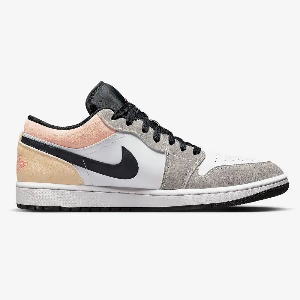 Nike Air Jordan 1 Low SE Flight Club