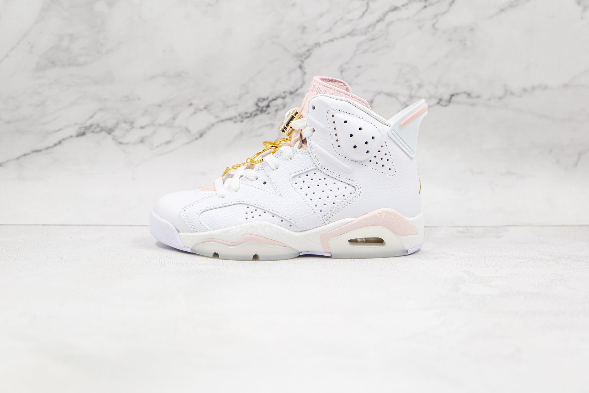 Nike Air Jordan 6 Retro Gold Hoops