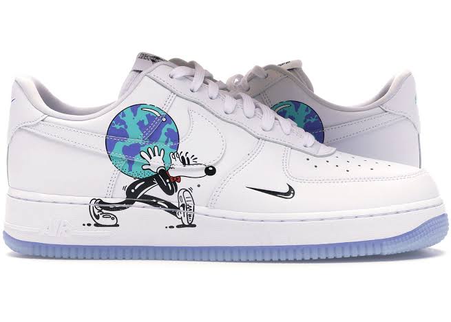 Nike Air Force 1 Flyleather QS