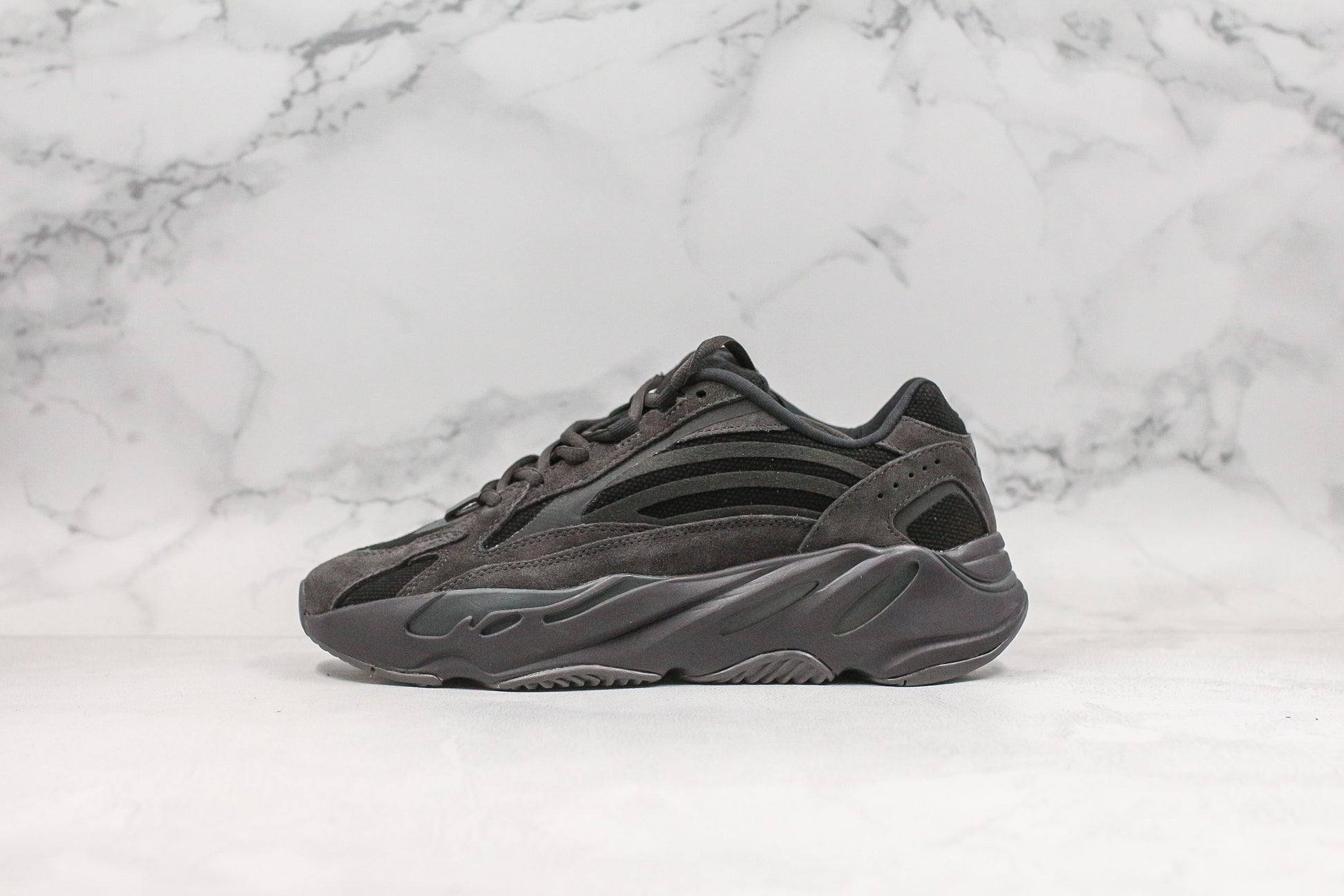 Yeezy Boost 700 v2 "Vanta"