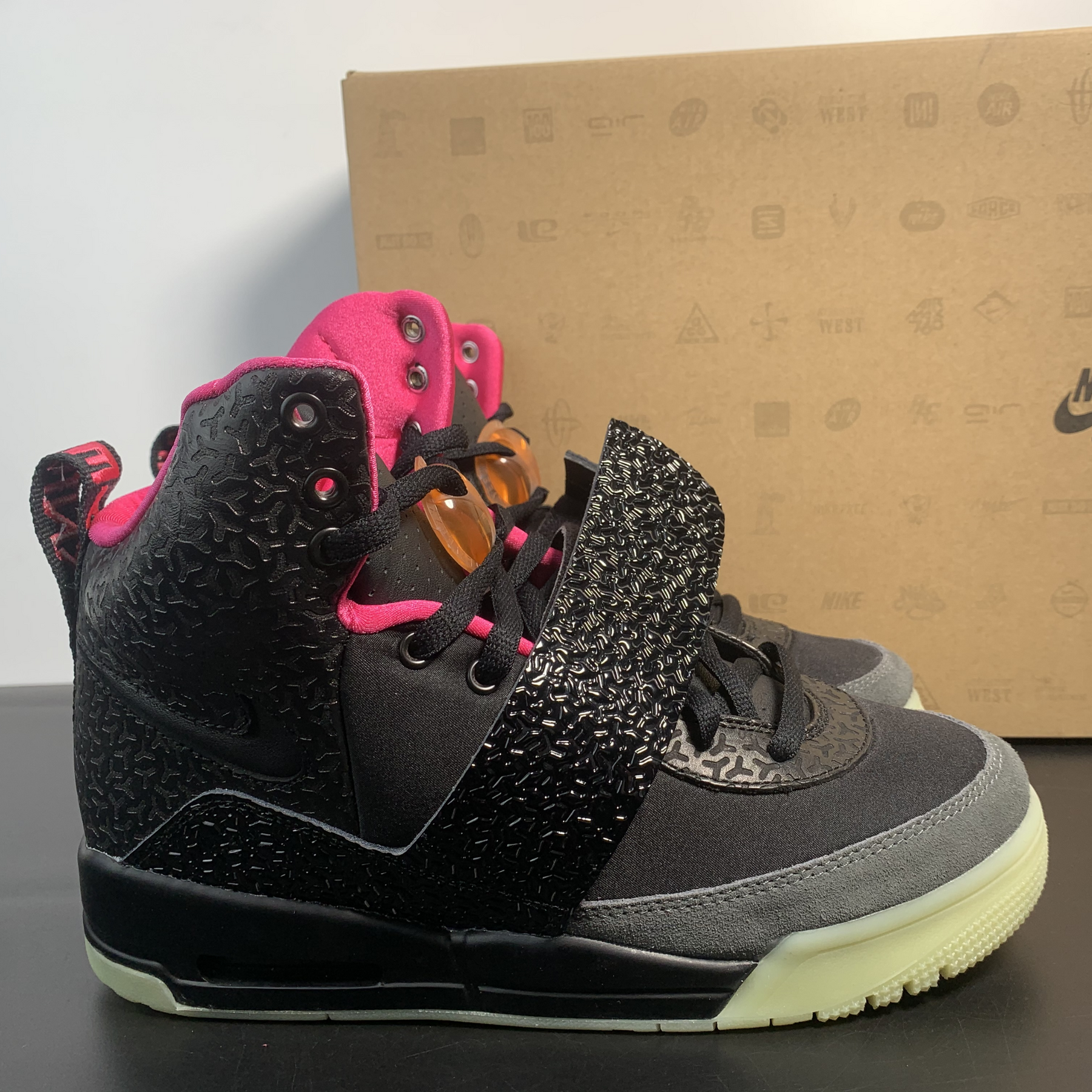 Nike Air Yeezy I "Net" Black