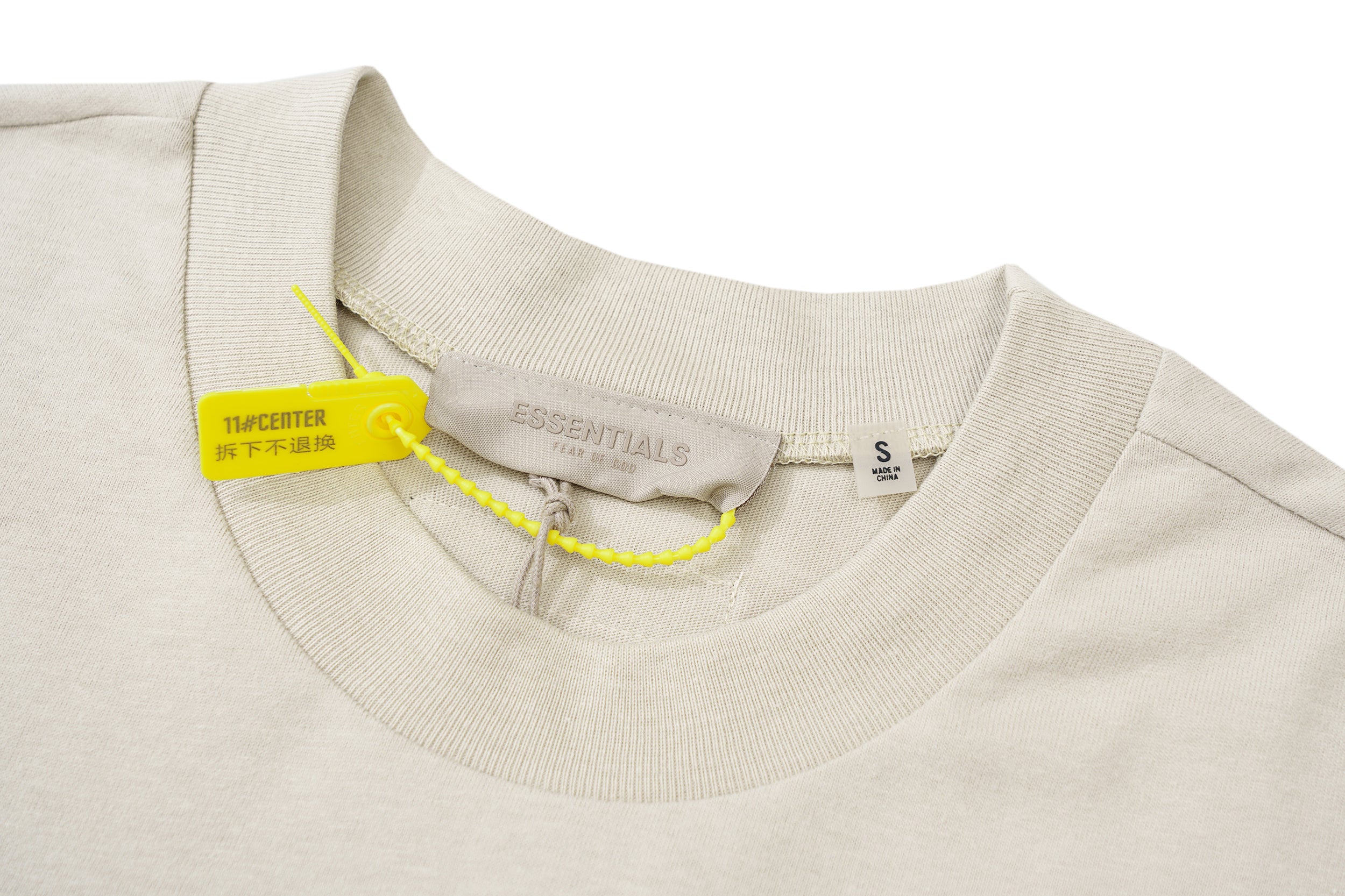 Camiseta Fear Of God Essentials