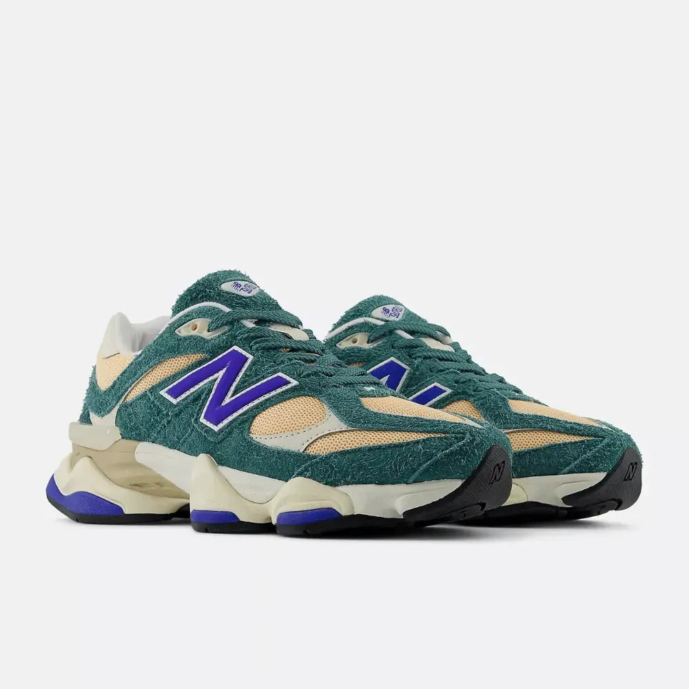 New Balance 9060 "New Spruce Peach Blossom Team Royal" foto 5