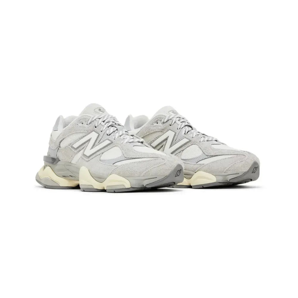New Balance 9060 "Light Grey White"