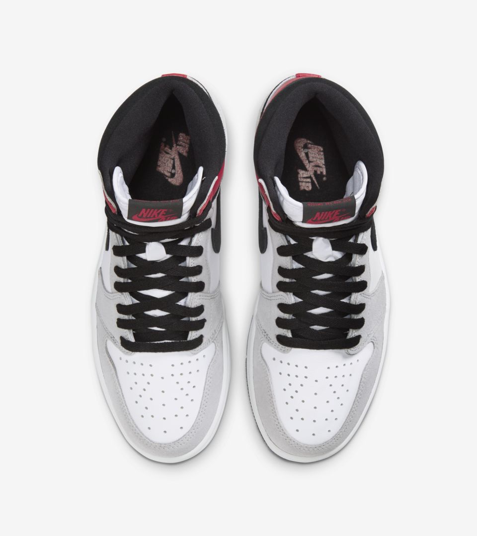 Nike Air Jordan 1 High "Smoke Grey"