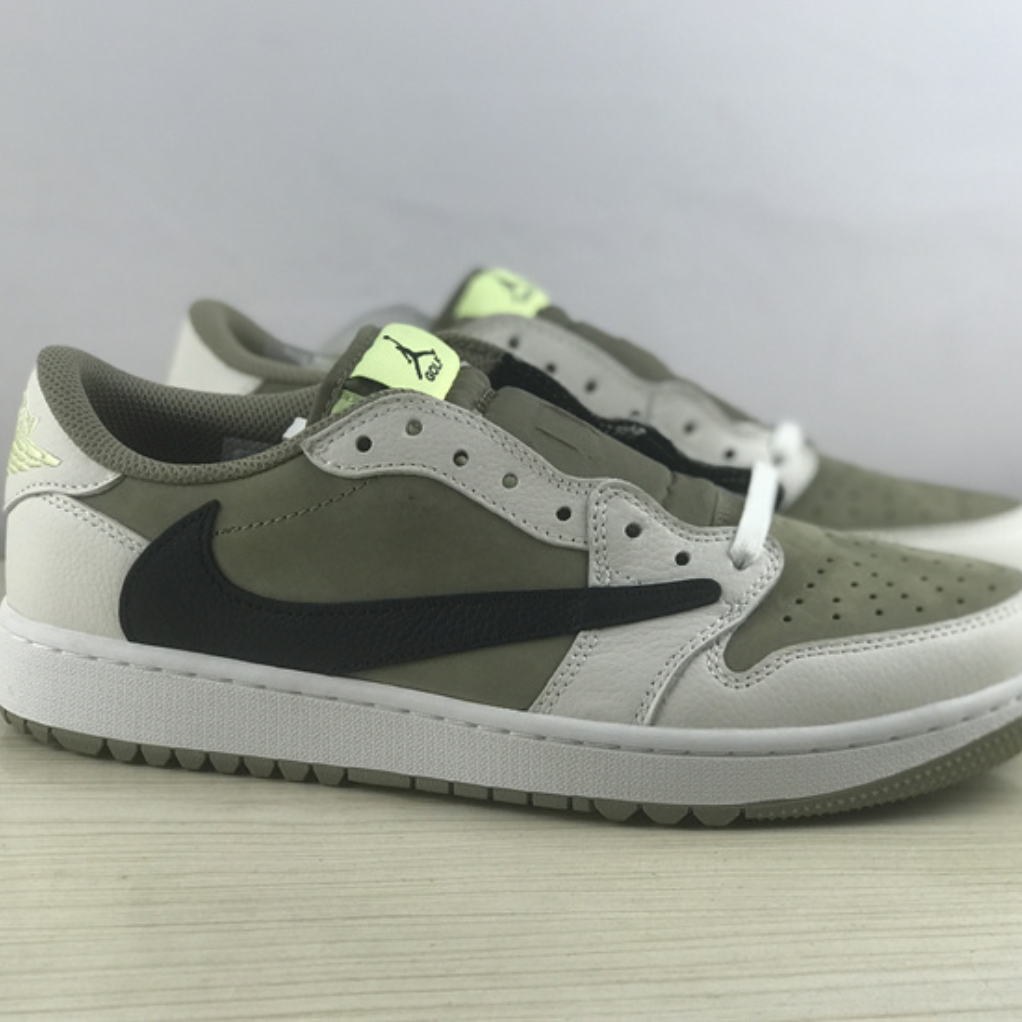 Nike Air Jordan 1 Low Golf x Travis Scott