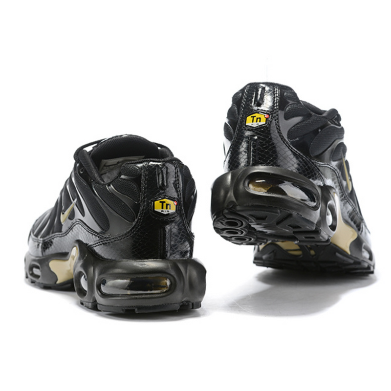 Nike tn air black top and gold